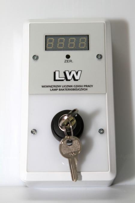 Licznik z wyświetlaczem LW i stacyjką
